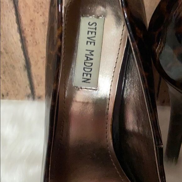 Steve Madden P-Kory Leopard Print Heels - Picture 3 of 8
